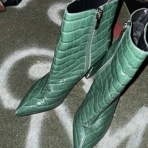 Marc Fisher boots